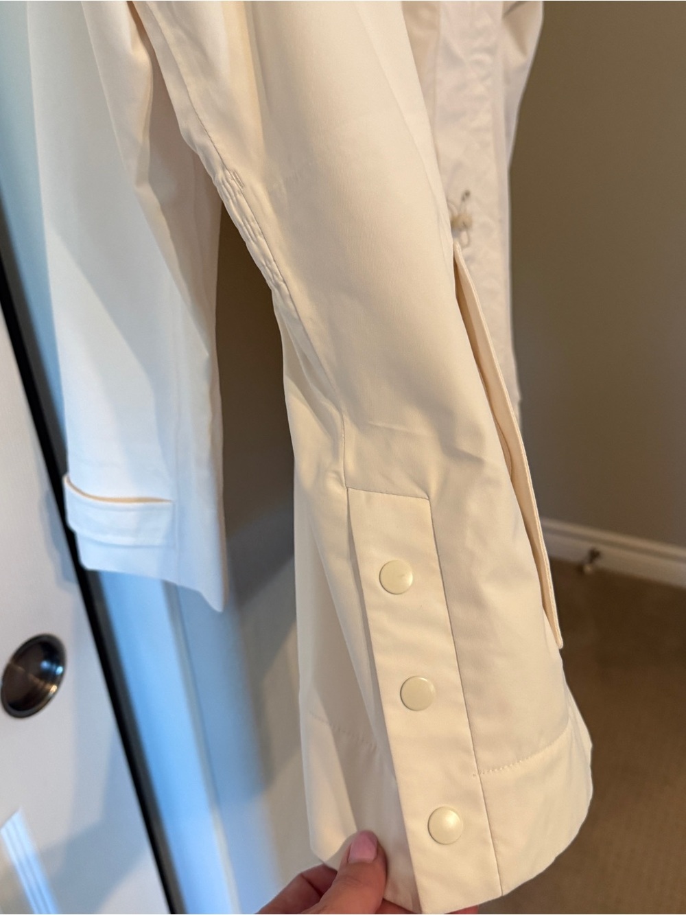 Athleta Women's RainOut Sutro Trench Ivory Size Large - Picture 6 of 9